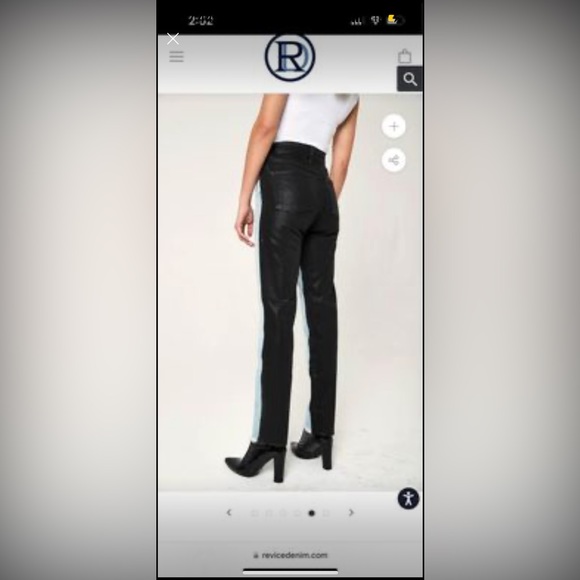 TAGS ON REVICE DENIM - Picture 5 of 5